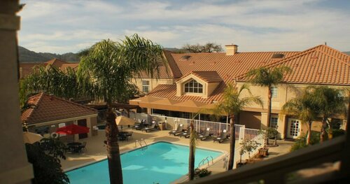 Sonesta ES Suites Chatsworth, Забронировать Отель Чатсуорт San Fernando Valley