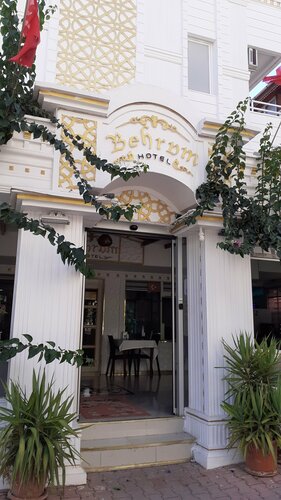 Behram Hotel, Забронировать Бутик-отель Отели Антальи с бассейном, Бассейн