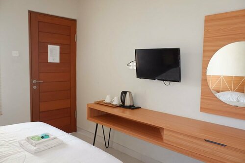 Pemondokan Pratama, Book Hotel Hoteller i Benoa med parkering, Parkering