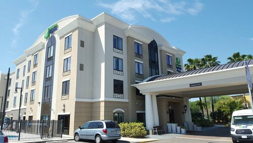 Holiday Inn Express Hotel & Suites Tampa -USF-Busch Gardens, Rezerwuj Hotel Hotele w Tampa ze śniadaniem, Śniadanie