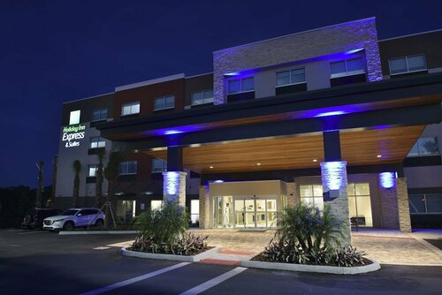 Holiday Inn Express & Suites - Orlando - Southeast by IHG, Prenota Hotel Hotel a Christmas con piscina, Piscina