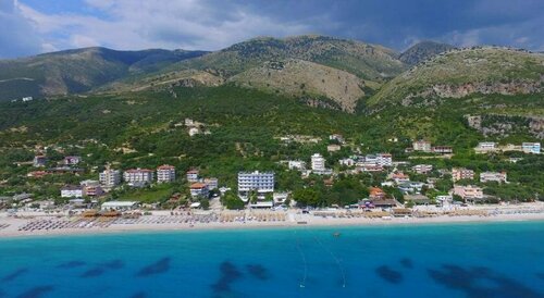 Blue Days Hotel, Varaa Hotelli Hotellit Vlorë County pysäköinnillä, Pysäköinti