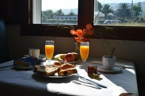 Hotel Playa de las Catedrales, Reservar Hotel Reinante A Marina Lucense