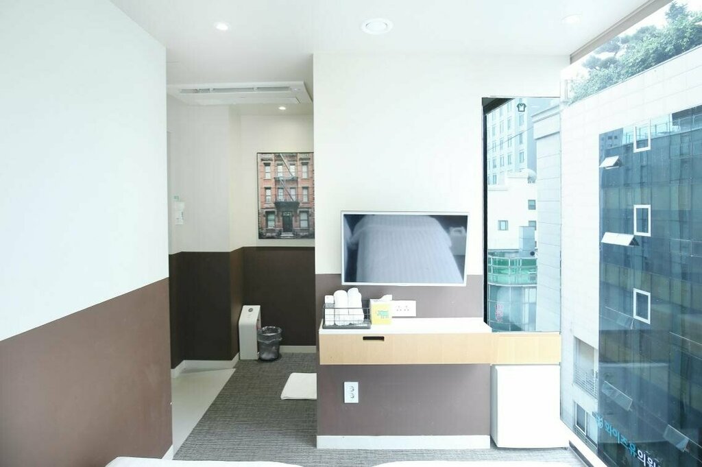 Hi Seoul Hostel West