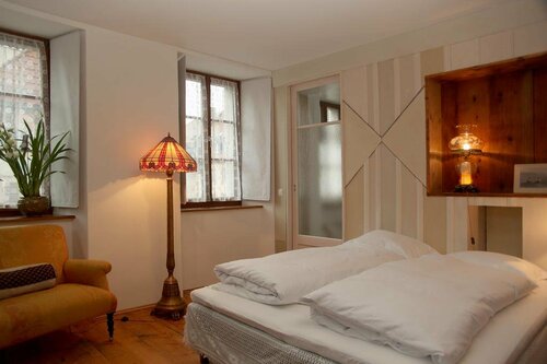 Boutique-Hotel Guesthouse Le Locle, Забронировать Гостевой дом Гостевые дома Ле-Локль, Гостевой дом