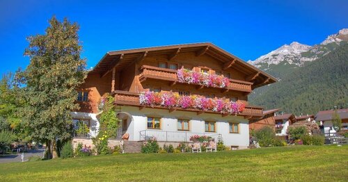Ausserwieserhof, Забронировать Гостевой дом Нойштифт-им-Штубайталь Stubai Glacier