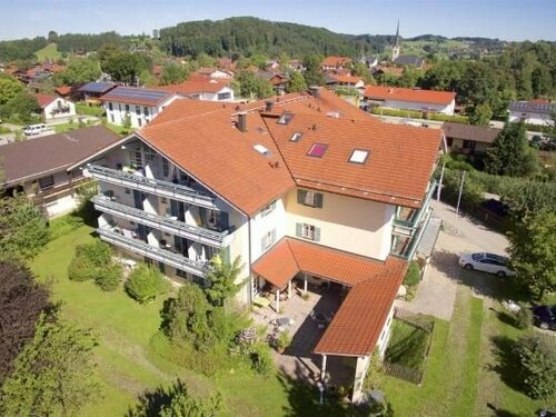 Hotel Salzburger Hof, Foglalás Szálloda Bergen Chiemsee