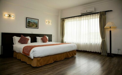 Waterfront Resort by KGH Group, Забронировать Курортный отель Покхара провинция Гандаки-Прадеш
