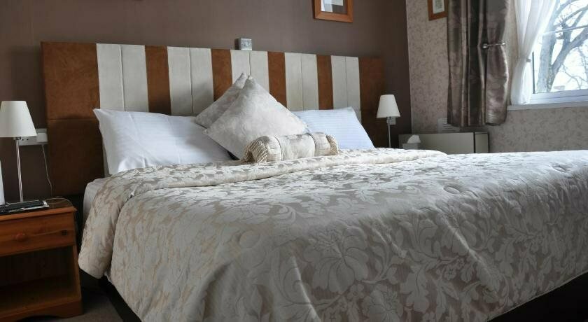 Abbeyfield Hotel