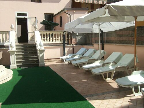 Hotel Innocenti, Забронировать Отель Монтекатини-Терме Тоскана, рядом с Терма Леопольдина