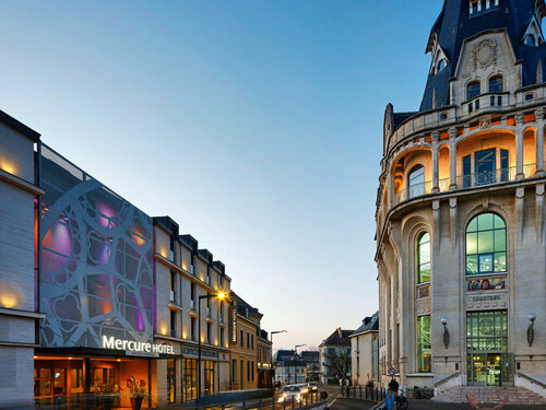 Mercure Chartres Centre Cathedrale, Забронировать Отель Бизнес-отели Шартра, рядом с Église St-Pierre, 4* 5*
