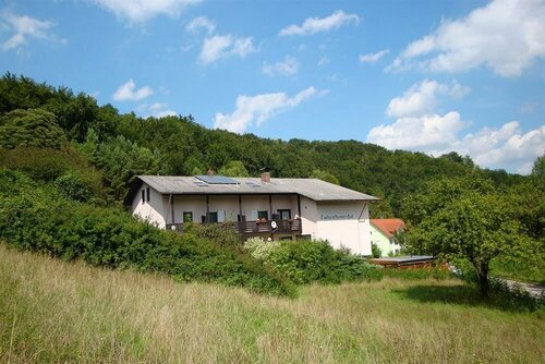 Pension Tachensteiner Hof, Забронировать Отель Отели Баварии с парковкой, Парковка