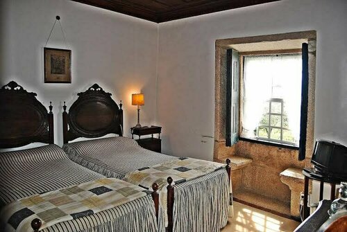 Paço de Lanheses - Turismo de Habitação, Забронировать Отель Отели Ланьезеш с парковкой, Парковка