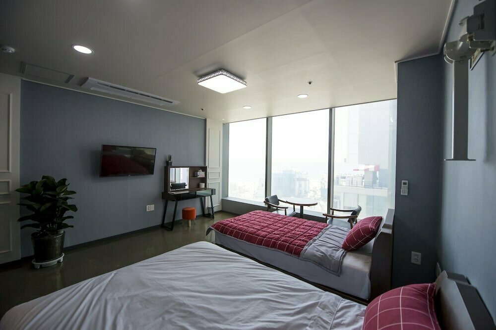 L7 HAEUNDAE by LOTTE