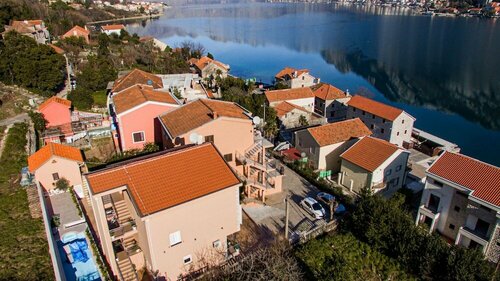 Apartmani Markovic, Book Lejlighed Hoteller i Kotor Riviera med parkering, Parkering