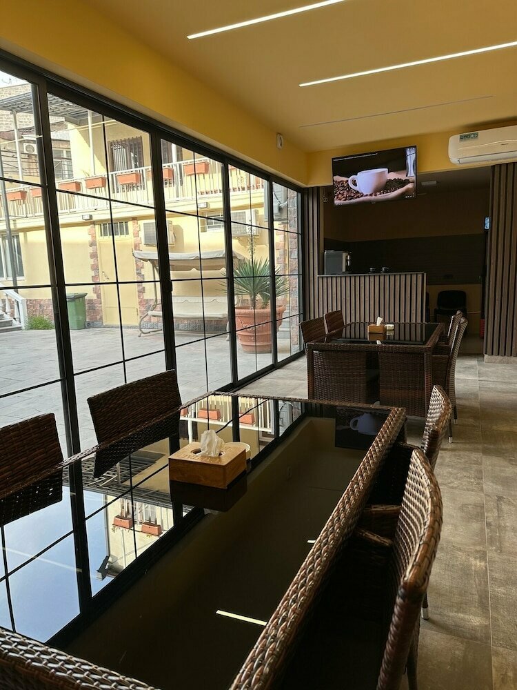 Capital Hotel