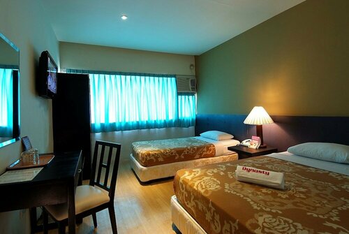 Dynasty Tourist Inn, Rezerwuj Hotel Hotele w Cebu z Parkingiem, Parking