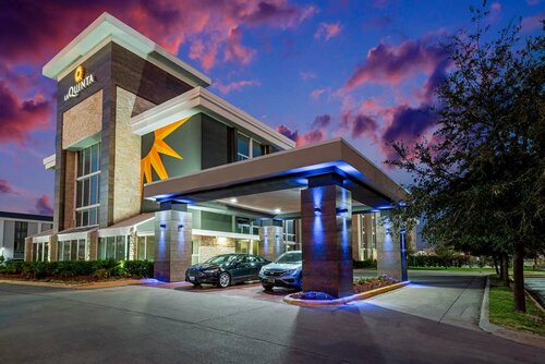 La Quinta by Wyndham Dallas I-35 Walnut Hill Ln, Забронировать Отель Даллас Dallas - Fort Worth Metropolitan Area