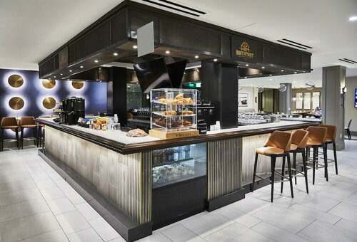 Riu Plaza Fishermans Wharf, Забронировать Отель Рыбацкая пристань Сан-Франциско, рядом с Торгово-развлекательный квартал Гирарделли-сквер
