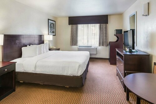 Clarion Inn Page - Lake Powell, Забронировать Отель Пейдж Glen Canyon