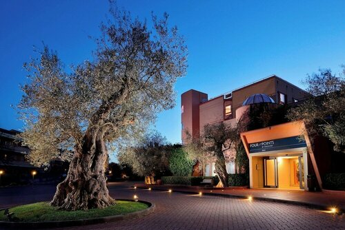 Four Points by Sheraton Siena, Забронировать Отель СПА-отели Siena Area, SPA-услуги