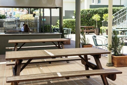 Nightcap at Pritchards Hotel, Reserva ahora Hotel Mount Pritchard Australia