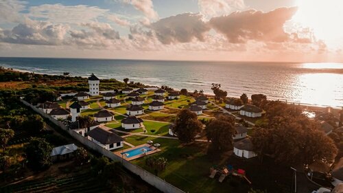Отель Aya Sophia Villa Garden Hotel, Забронировать Отель Отели Дар-эс-Салама с бассейном, Бассейн