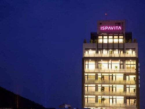 ISPAVITA B&B Resort, Забронировать Курортный отель Отели в центре Цзяоси, в центре