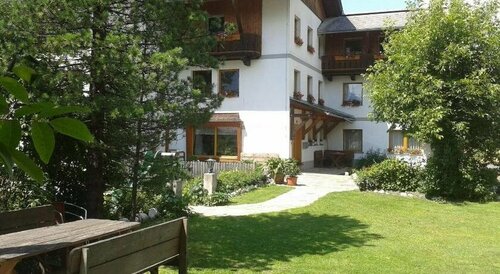 Sagmeister Loft, Rezervovat Hotel Hotely v Carinthia s parkováním, Parkování