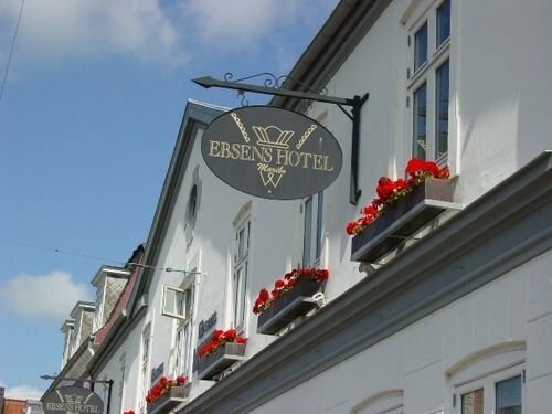 Ebsens Hotel, Rezervați Hotel Hoteluri în Maribo cu mic dejun, Mic dejun