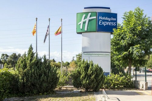 Holiday Inn Express Sant Cugat by IHG, Забронировать Отель Беллатерра Vallès Occidental