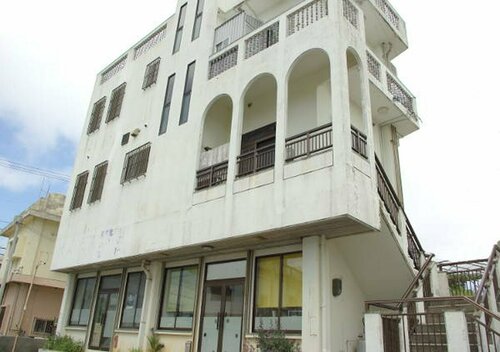 Guest House Esperanza, Book Pension Uruma 