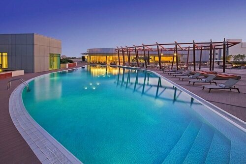 Millennium Al Rawdah Hotel, 예약 호텔 Al Maqţa‘ Abu Dhabi Emirate