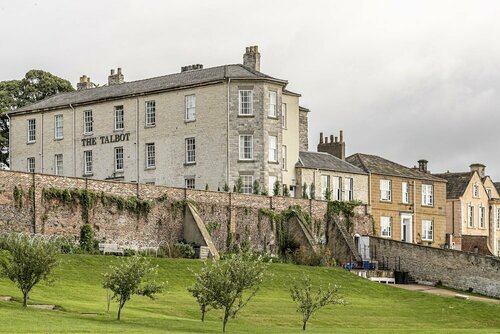 The Talbot, Book Hotel Hoteller i Yorkshire Moors med parkering, Parkering