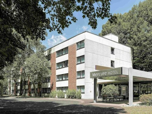 Sunday Hotel Bielefeld Johannisberg, Забронировать Отель Отели и гостиницы Билефельд, Отель