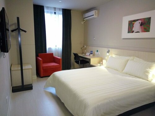 Ji Hotel Shanghai Huaihai Road, Забронировать Отель Отели Шанхая 3 звезды, рядом с Станция метро Xintiandi, 3*