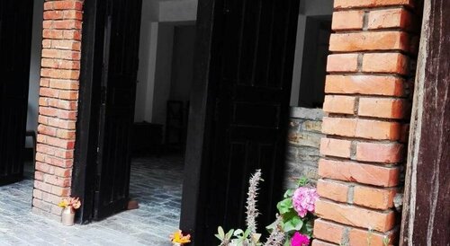 kayastha restaurant & lodge, Забронировать Отель Недорогие отели провинции Гандаки-Прадеш, недорого