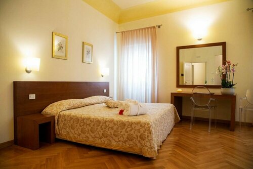 Residenza dei Capitani, Rezerwuj Pensjonat Ascoli Piceno 