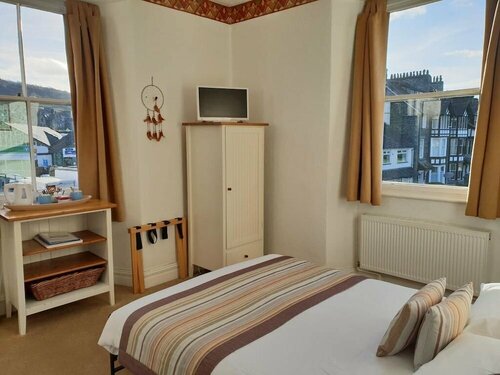 Compston House B&B - Adults Only, Book Bed and Breakfast Hoteller i Ambleside med parkering, Parkering