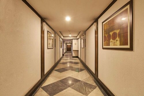 Lytton Hotel, Reserva ahora Hotel Hoteles en Bengala Occidental con aparcamiento, Aparcamiento
