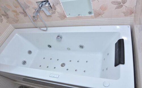 Clarks Inn Grand, Забронировать Отель Отели Горакхпур с бассейном, Бассейн