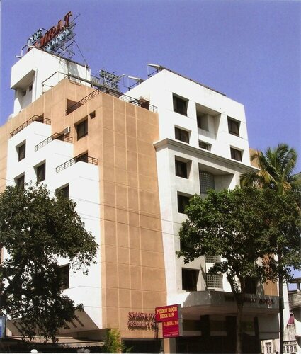 The Samrat Hotel near Pune Railway Station, Забронировать Отель Бизнес-отели Mali and Munjeri, 4* 5*