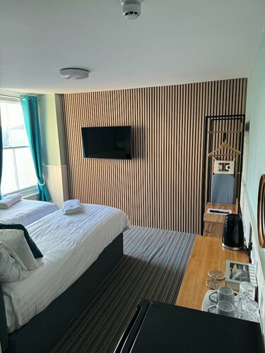 The Clarendon Hotel, Rezervați Hotel Hoteluri de afaceri în Merseyside, 4* 5*