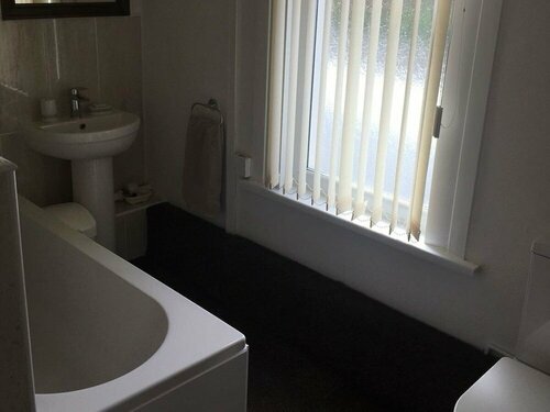 Bryn Coed Guest House, Book Pension Hoteller i North Wales med parkering, Parkering