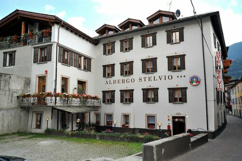 Albergo Stelvio, Забронировать Отель Отели Бормио 3 звезды, рядом с Канатная дорога Бормио-Чук, 3*