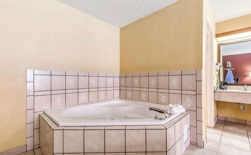 HomeTowne Studios by Red Roof Amarillo West, Prenota Hotel Hotel a Amarillo con parcheggio, Parcheggio