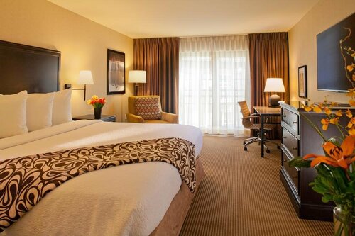 Silver Cloud Hotel - Seattle Broadway, Забронировать Отель Сиэтл штат Вашингтон