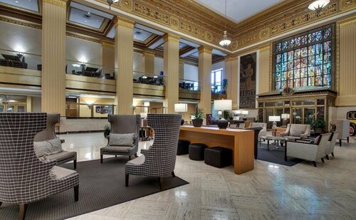 Drury Plaza Hotel San Antonio Riverwalk, Забронировать Отель Отели Сан-Антонио с парковкой, рядом с Alamo Plaza, Парковка