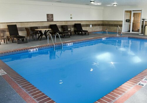 Comfort Inn & Suites Junction City - near Fort Riley, Réserver Hôtel Hôtels à Junction City avec parking, Parking