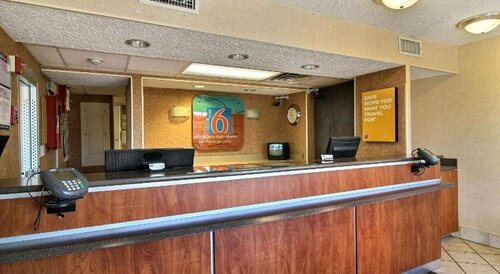 Motel 6 Amarillo - Airport, Book Motel Hoteller i Amarillo med parkering, Parkering